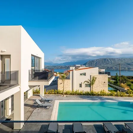 Jarko Luxury Argoulidhés