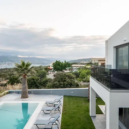 Jarko Luxury Apartamento Argoulidhés