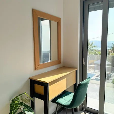 Jarko Luxury * Argoulidhés